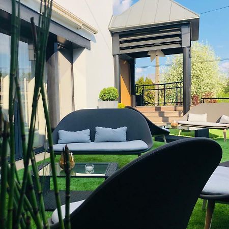 Le Privilege Chateaubourg  Luaran gambar