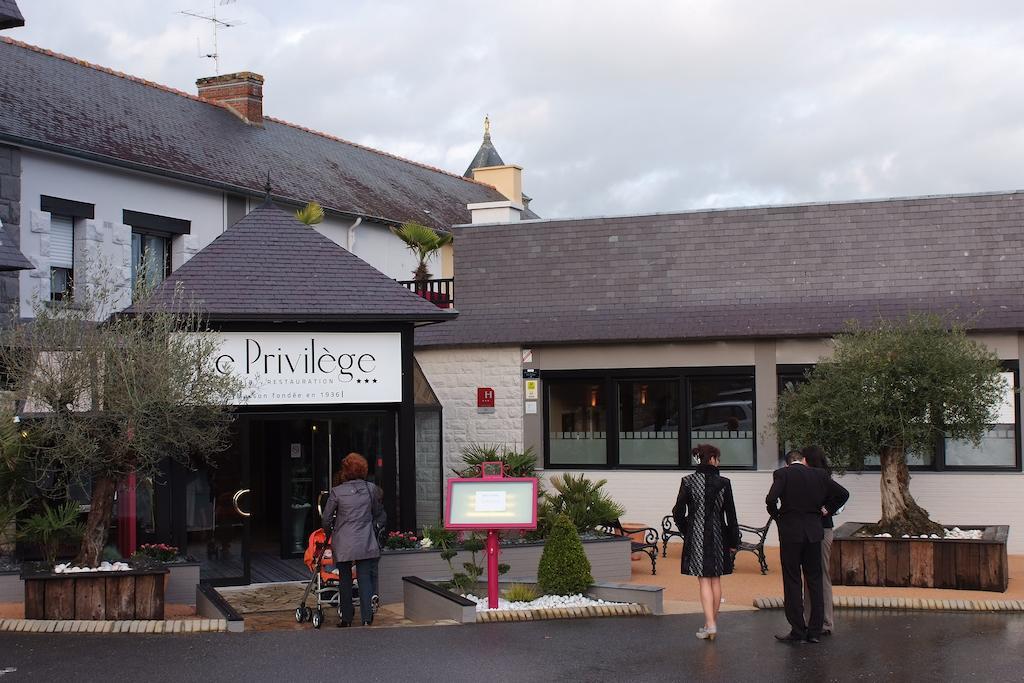 Le Privilege Chateaubourg  Luaran gambar