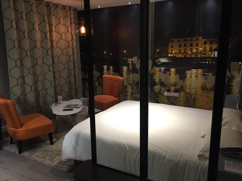 Le Privilege Chateaubourg  Luaran gambar